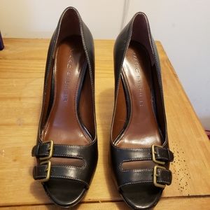 Marc Fisher 4" black leather heels, size 7.5M
